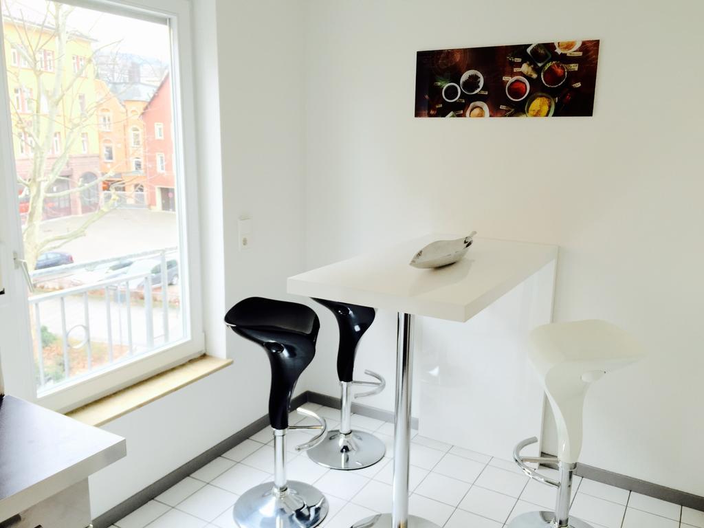 Traumwohnung Stuttgart Szoba fotó